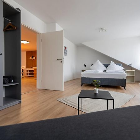 Apartment Im Dachgeschoss Plankstadt Bagian luar foto